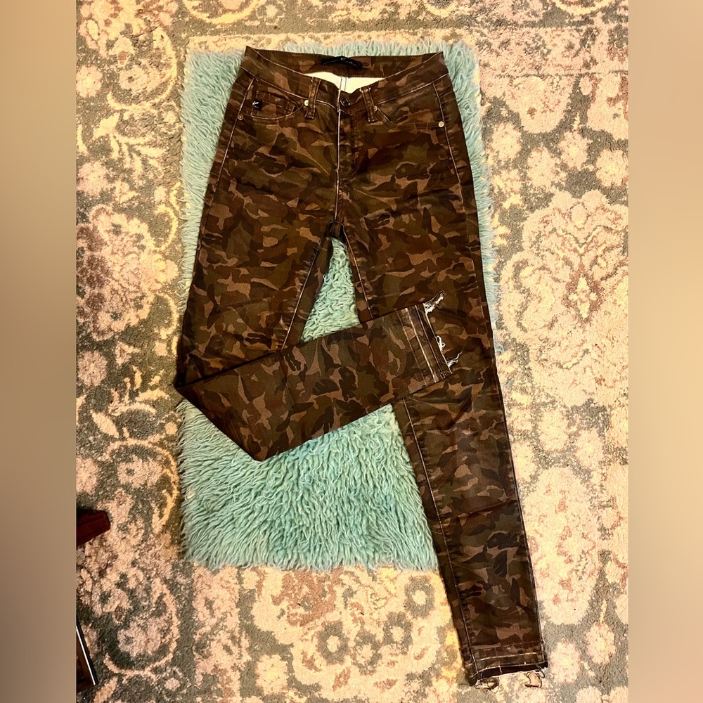 +Kan Can+Camo skinny pants